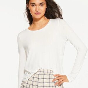 Women’s Aeropostale Perfect Crew Seriously Soft White Long Sleeve Shirt Size XS